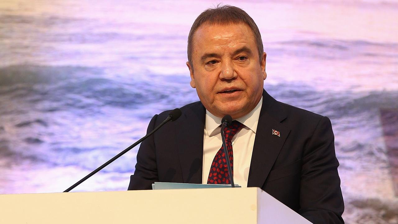 Muhittin Böcek