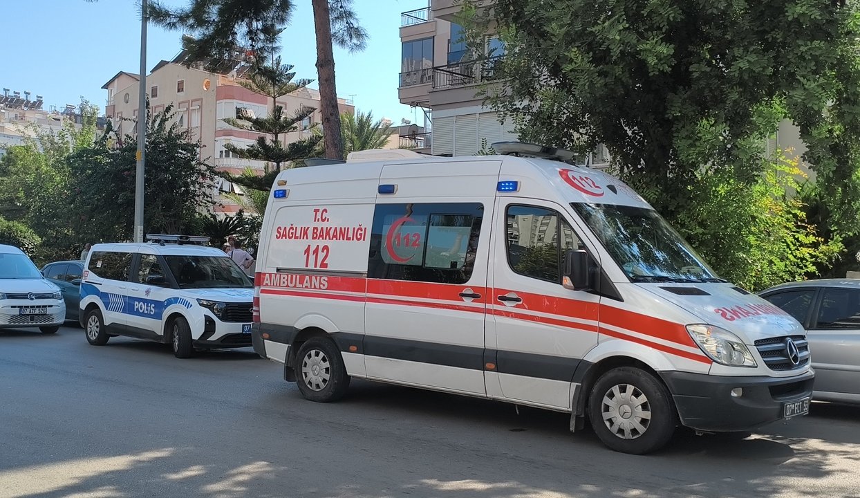Anne kızın şüpheli ölümü! Eve girenler acı manzarayla karşılaştı