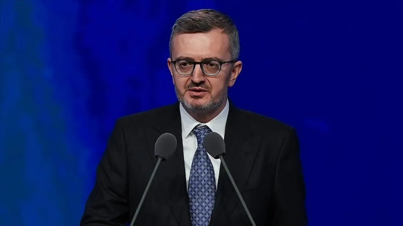 Cumhurbaşkanlığı İletişim Başkanı Burhanettin Duran