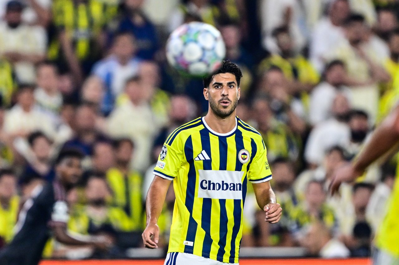 Marco Asensio'nun, Fenerbahçe ile mevcut sözleşmesi 30 Haziran 2028 tarihine kadar devam ediyor.