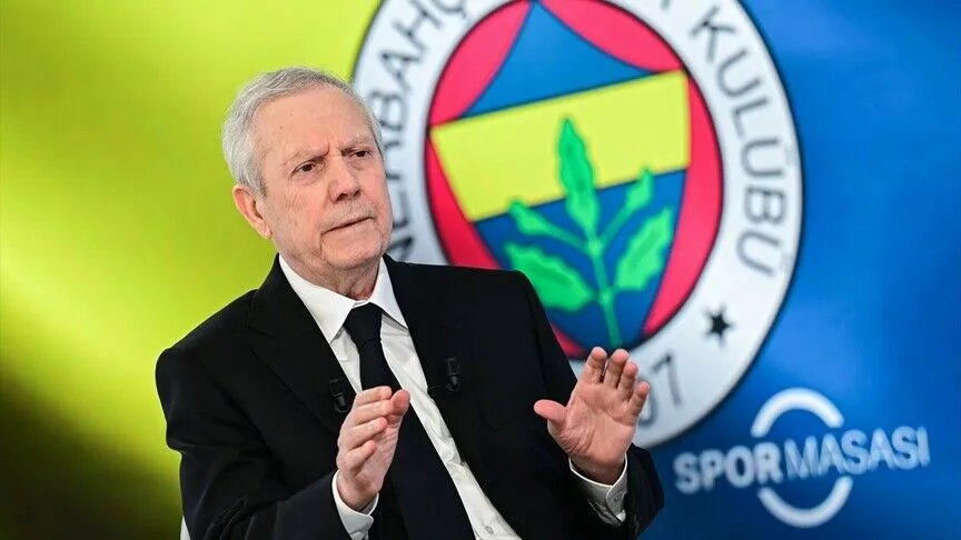 Aziz Yıldırım, 7 Haziran'da yapılan olağanüstü seçimi kazanarak, 8 yıl sonra yeniden Fenerbahçe'de başkanlık koltuğuna oturdu.