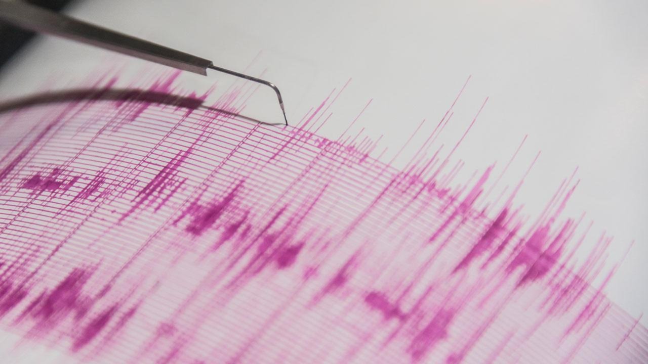 Marmara'da peş peşe 117 deprem: Uzmanlardan dikkat çeken açıklamalar! Türkiye'de 3 kritik bölge var
