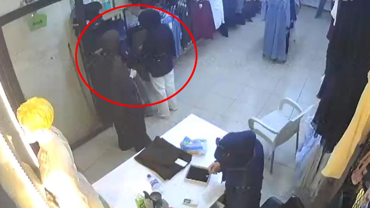 Müşteri gibi geldiler, kasadan para çalıp gittiler!