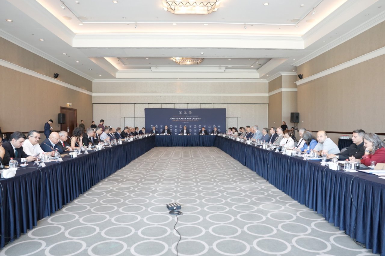 Sıfır Atık Vakfı öncülüğünde Adana'da plastik kirliliğine karşı eylem planı hazırlanacak