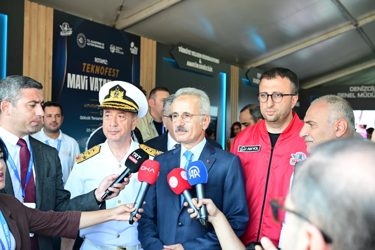 Bakan Uraloğlu, Teknofest Mavi Vatan’da