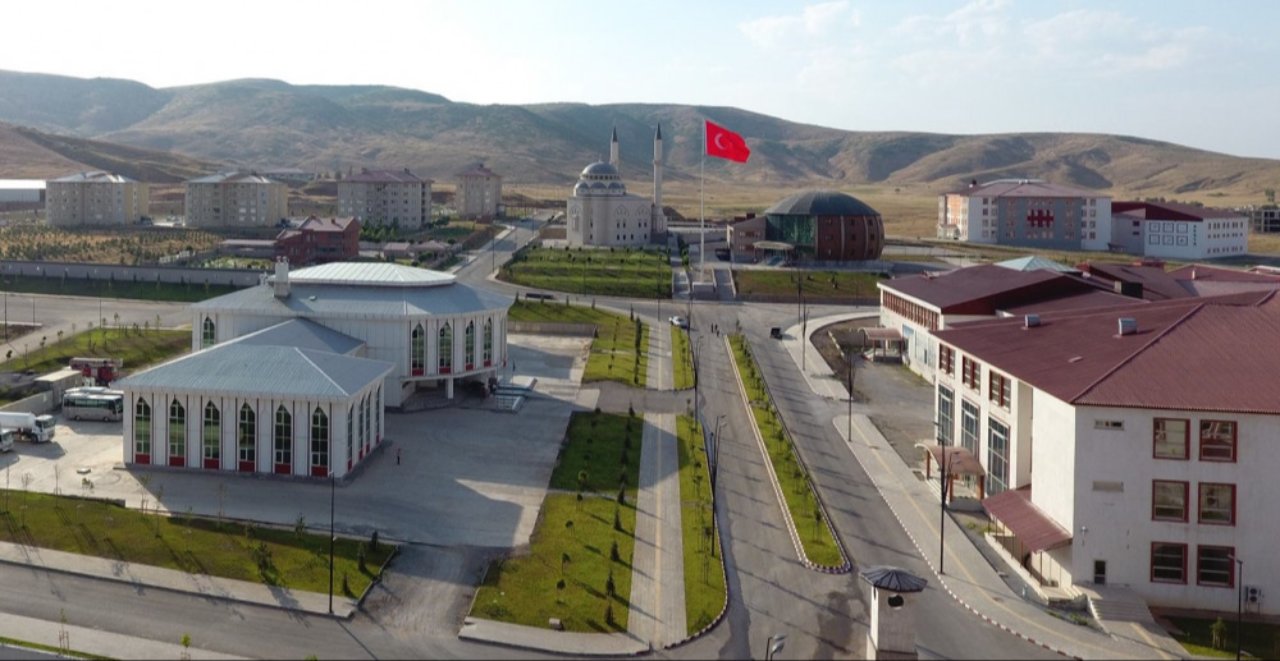 BİNASI OLMADAN REKOR KIRDI