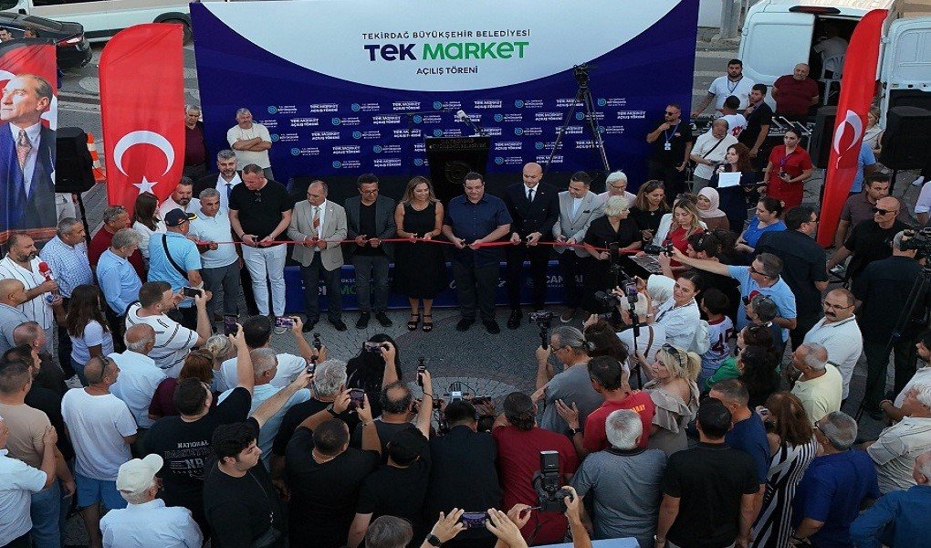 Üretici ile tüketici doğrudan buluştu! Büyükşehir Belediyesinden TEK Market
