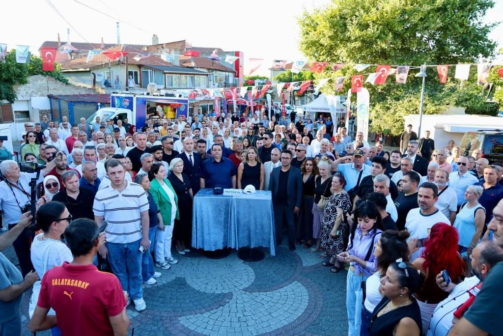 Üretici ile tüketici doğrudan buluştu! Büyükşehir Belediyesinden TEK Market