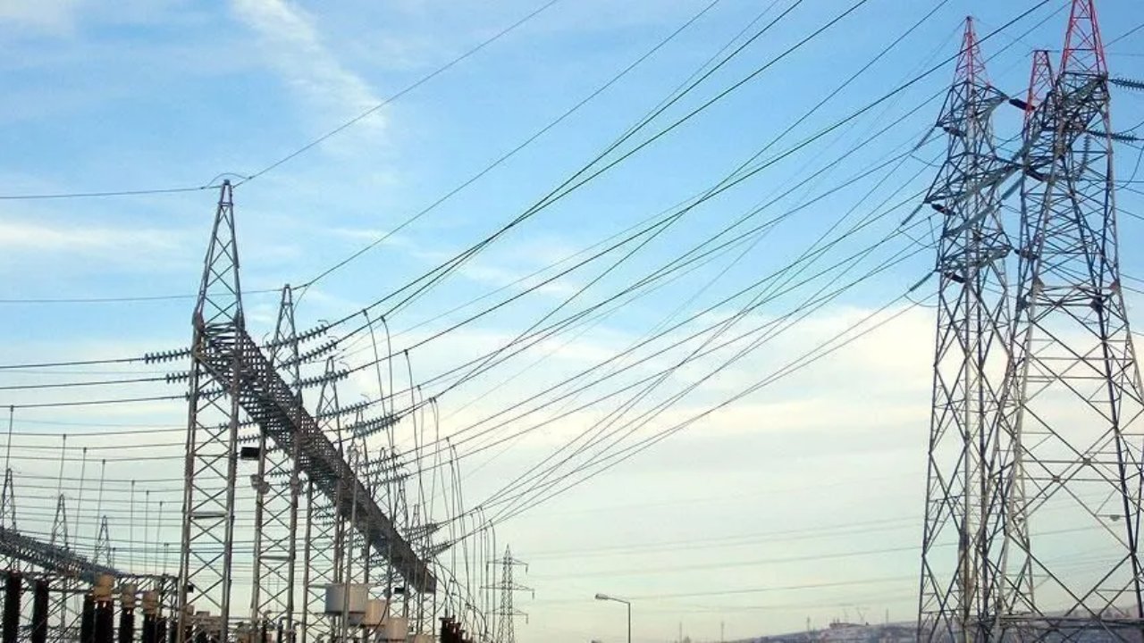 23-24 Ağustos İzmir'de elektrik kesintisi ne zaman bitecek? İzmir GEDİZ elektrik kesintisi