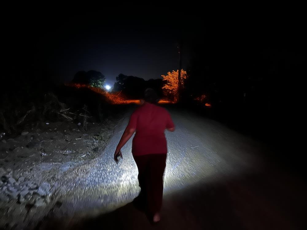 6 aydır onu arıyorlar! Bir ses yetiyor: Mahalleliye uyku haram oldu