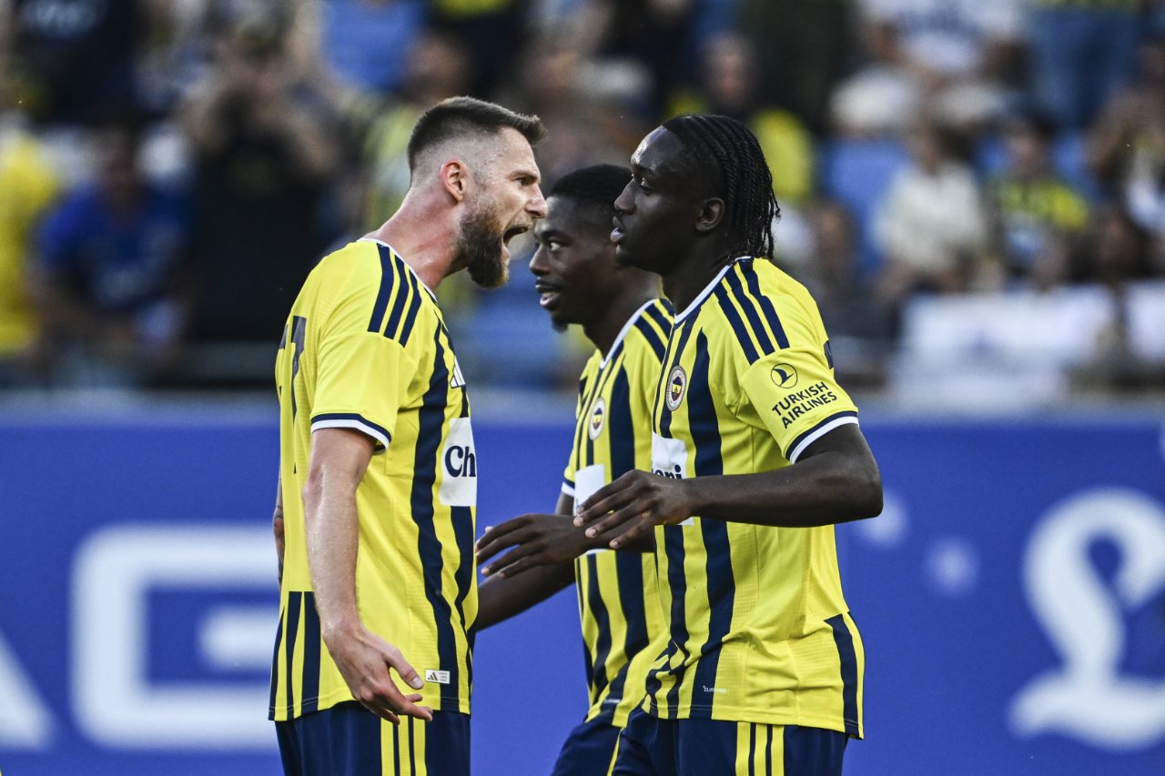 Fenerbahçe-Konyaspor maçı hangi kanalda, nereden izlenir? Fenerbahçe maçı canlı yayın bilgileri