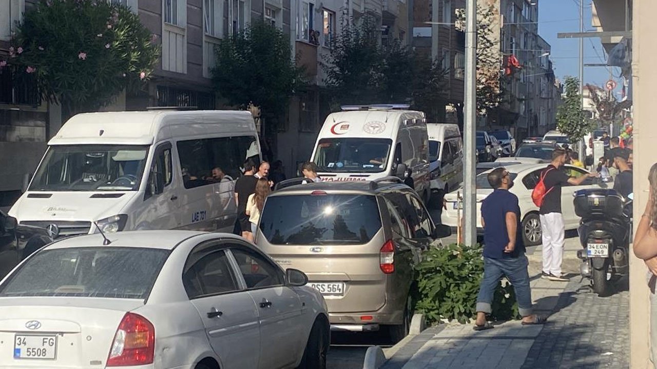 Gaziosmanpaşa'da şüpheli ölüm! Eve giren ailesi korkunç halde buldu