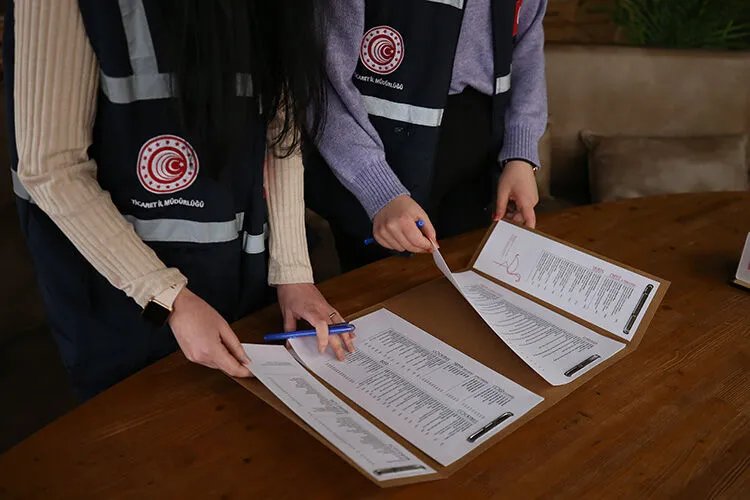 Vatandaş fişi çekti paylaştı, Bakanlık affetmedi! Kadıköy’deki o işletmeye anında ceza geldi