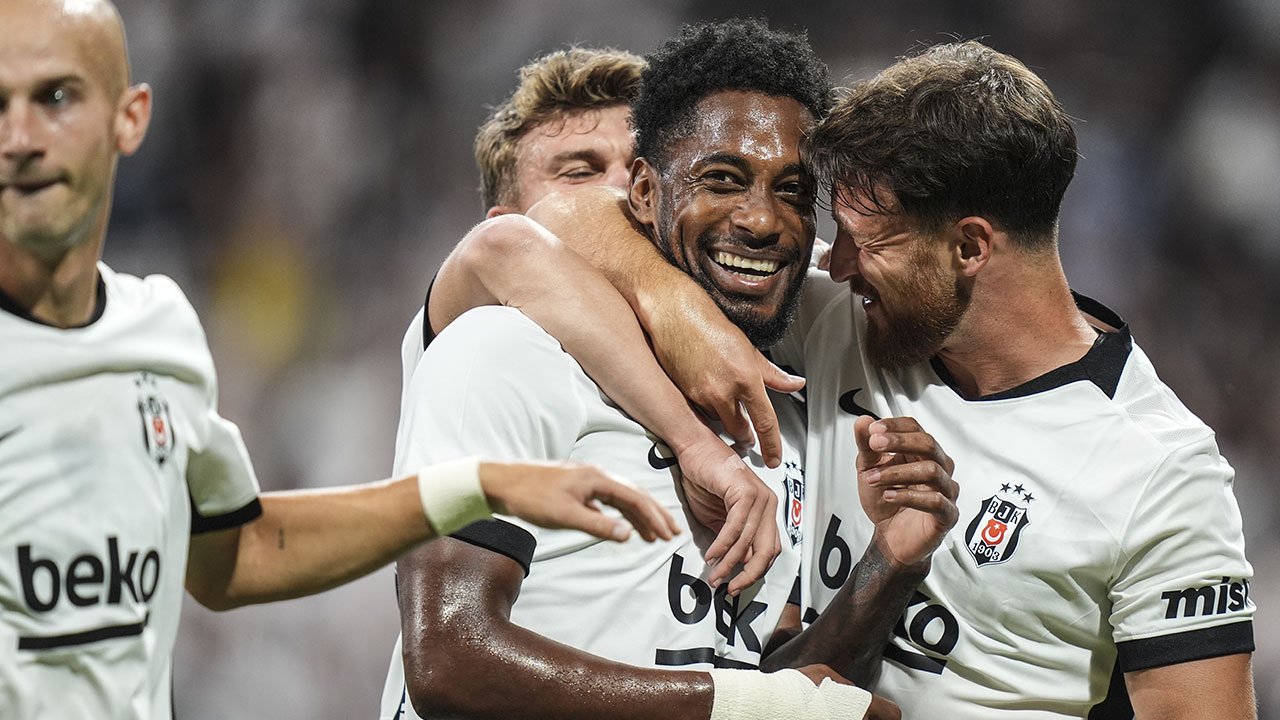 Beşiktaş'ın Alanyaspor maçı 11'i açıklandı! Italiano'nun Vlahovic kararı
