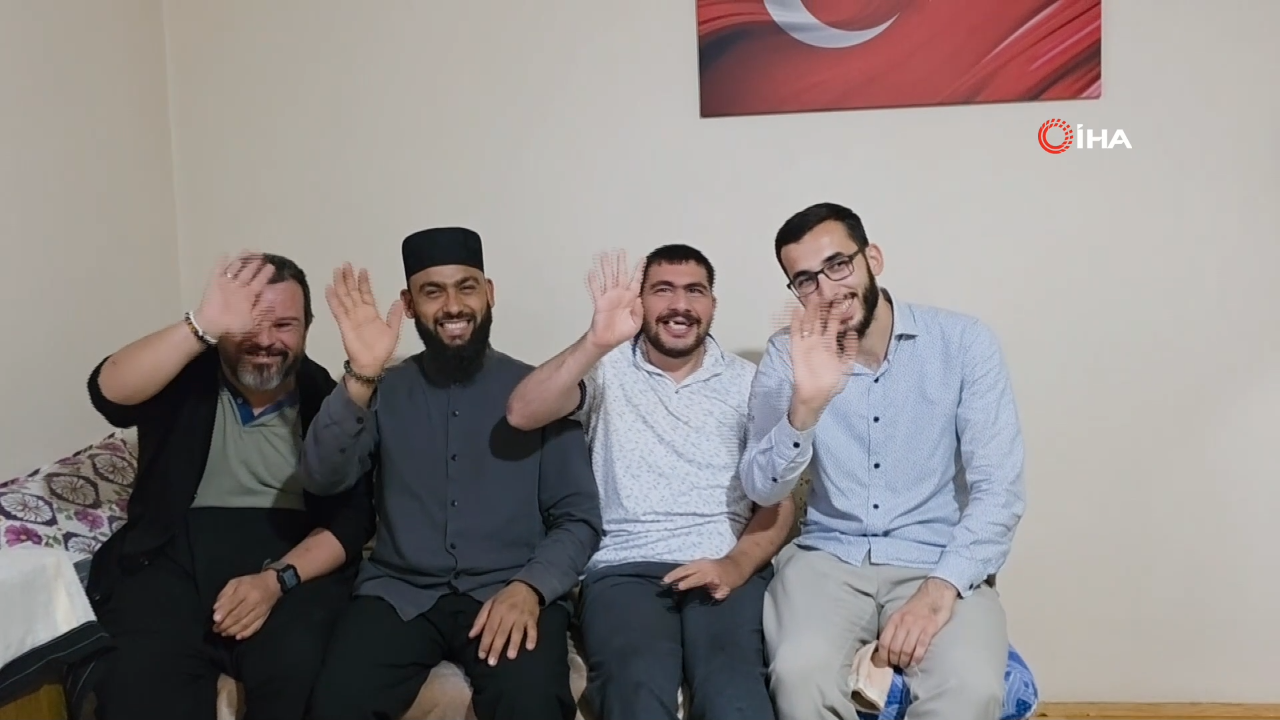 Down sendromlu Savaş’ın ezan aşkı yürekleri ısıttı: Fenomen isim Feke’ye geldi