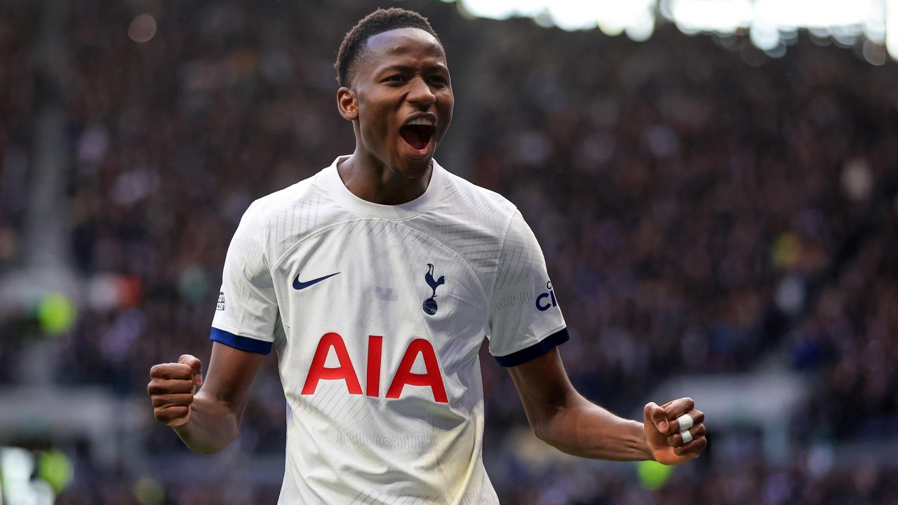 İsmaila Sarr ve Pape Sarr kardeş mi? Galatasaray transfer süreci ile gündemde!