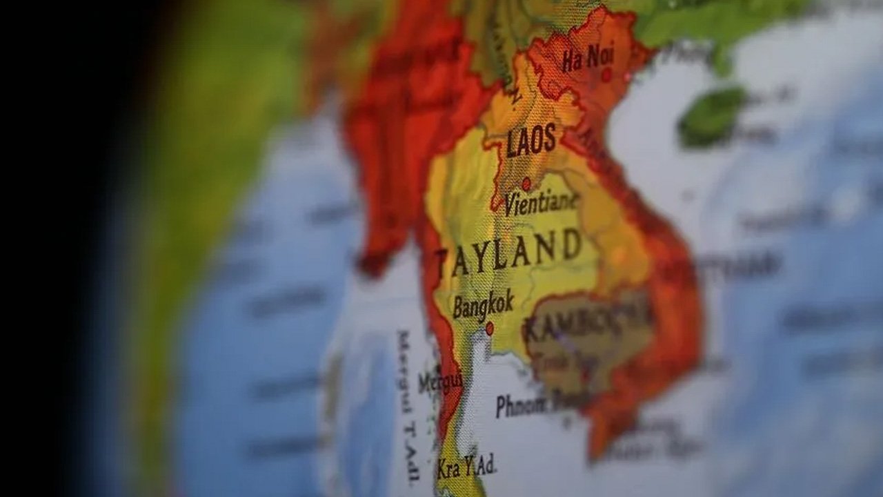Tayland'da bir gecede 51 saldırı! Hedefler dikkat çekti