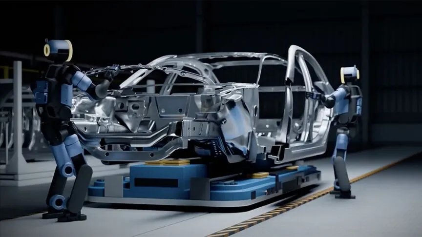 BMW, Tesla, Mercedes ve Hyundai harekete geçti! Otomobil fabrikalarında insansı robot dönemi