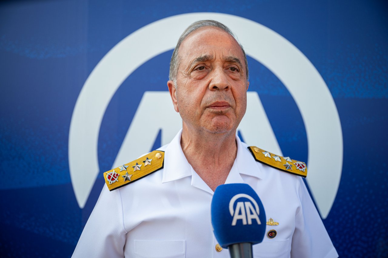 Deniz Kuvvetleri Komutanı Oramiral Dr. Ercüment Tatlıoğlu: Millî uçak gemimiz seneye denizde