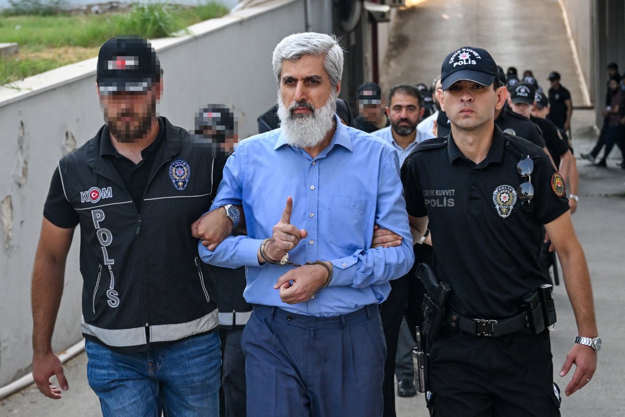İnfaz timi kurmuş! Alparslan Kuytul 'vakıf' adı altında 'terör örgütü' inşa etmiş