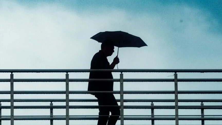 Meteoroloji’den ters köşe rapor! Sıcak hava dalgası teğet geçti, her yerde güneş 5 ilde sağanak var