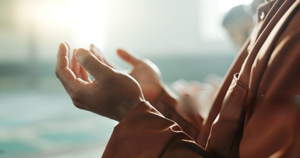 Mevlid kandilinde okunacak dualar