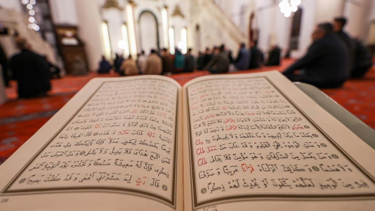 Mevlid kandilinde yapılacak ibadetler: Kandilde oruç tutulur mu, hangi namazlar kılınır?