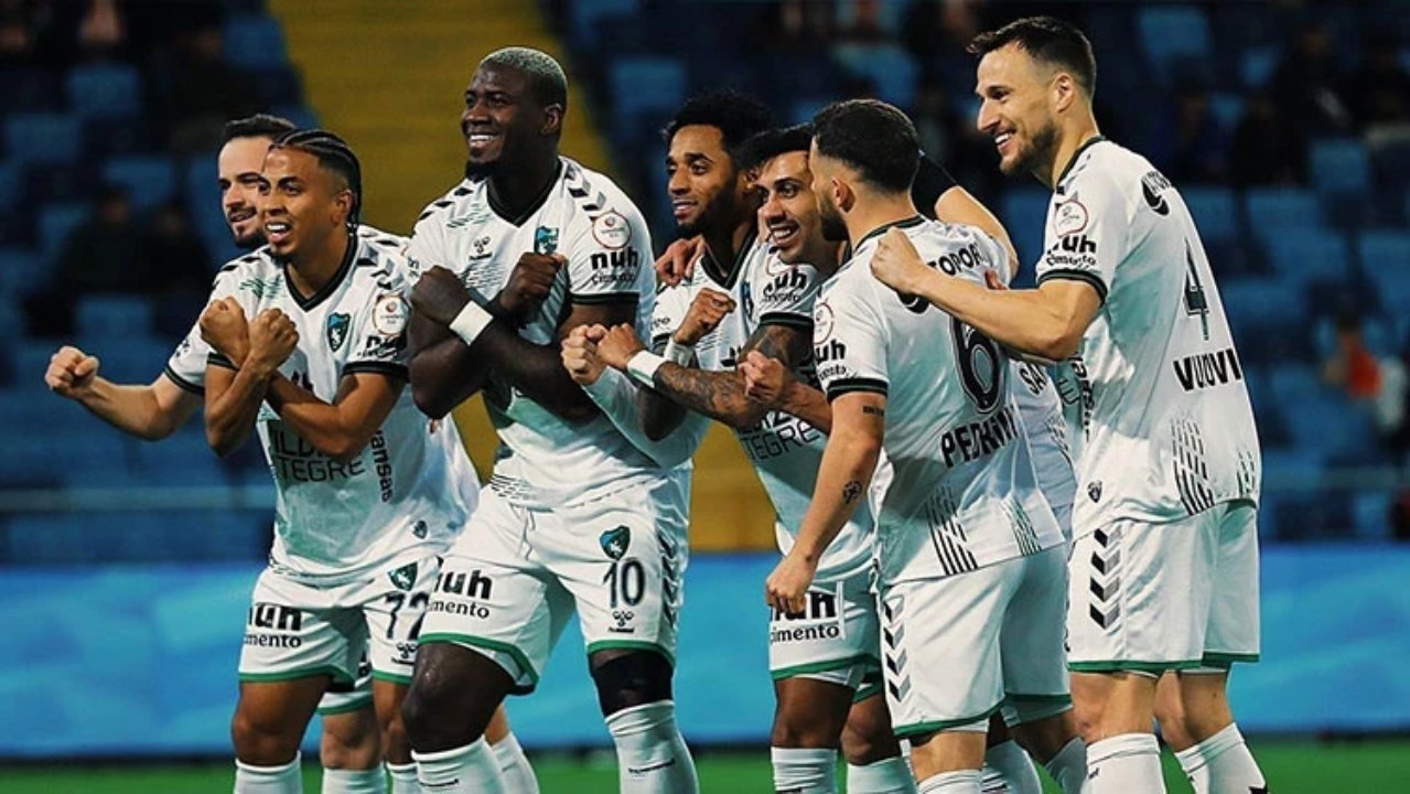 Muhtemel 11'ler! Kocaelispor Amedspor maçı canlı yayın hangi kanalda, şifresiz nerede izlenir?