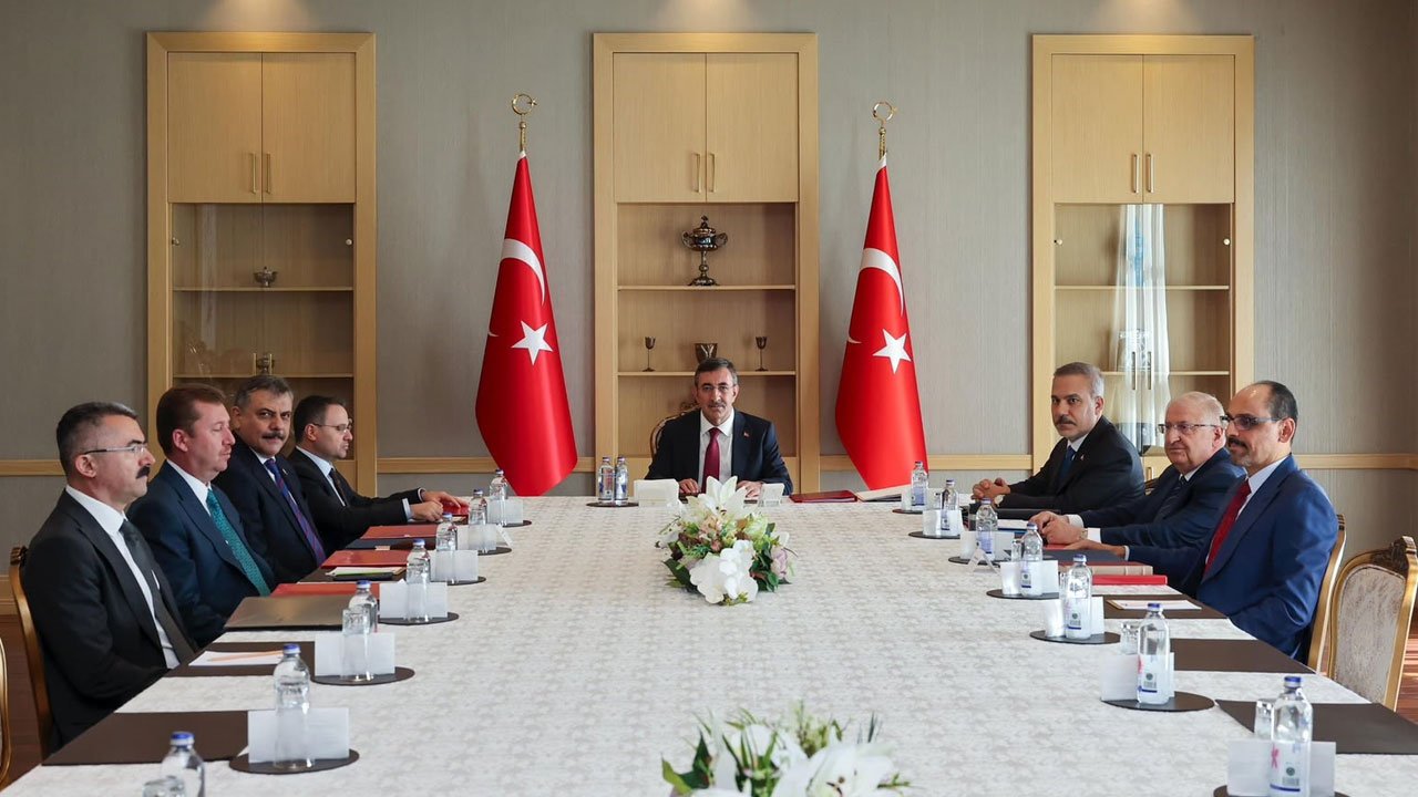 Terörsüz Türkiye’de yeni aşama! Alt komisyonlar için düğmeye basıldı