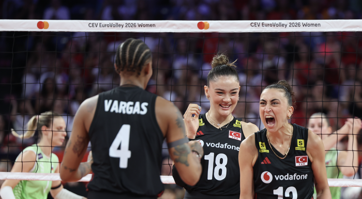 Türkiye-Macaristan voleybol maçı hangi kanalda, canlı yayın nerede izlenir, saat kaçta? Filenin Sultanları 3. galibiyet için mücadele edecek!
