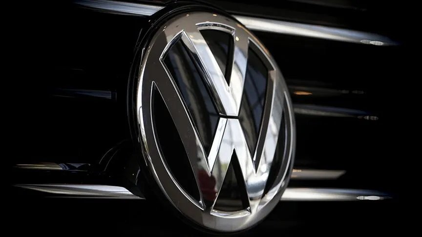 Alman otomotiv devi Volkswagenden büyük yüzleşme! 100 bine yakın çalışanı işsiz kalabilir