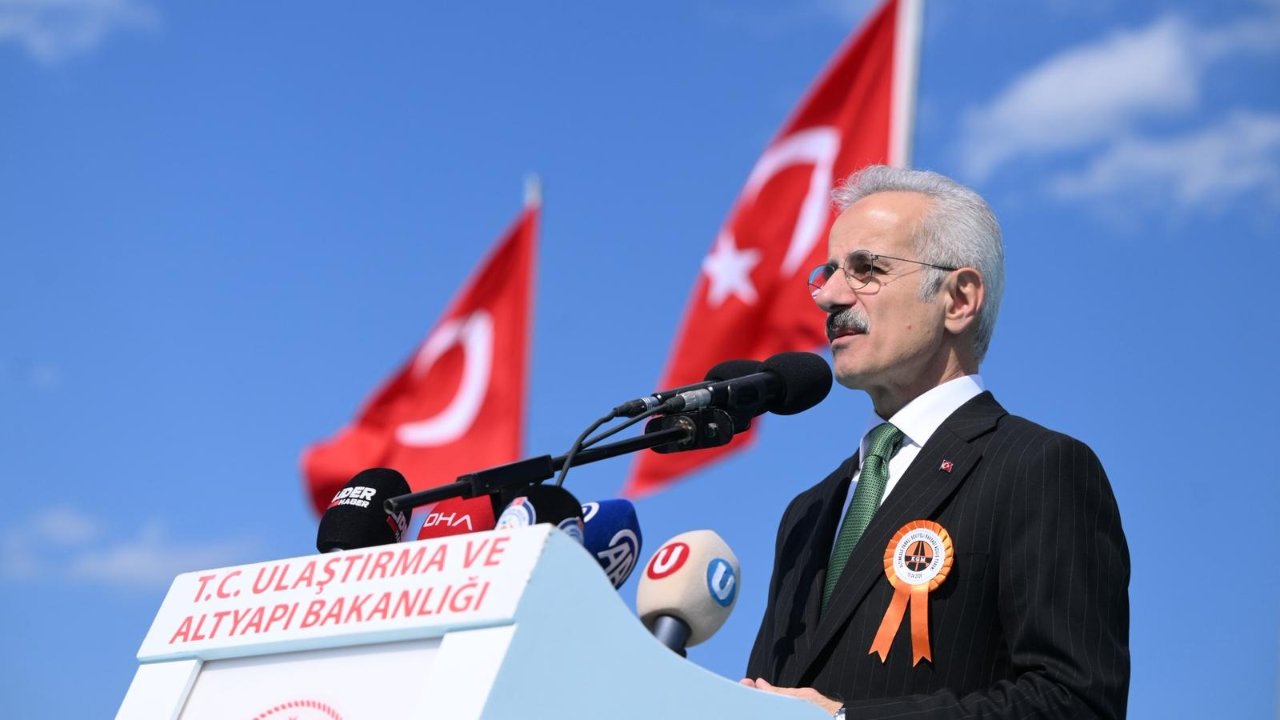 Antalya-Alanya arası 36 dakikaya düşecek