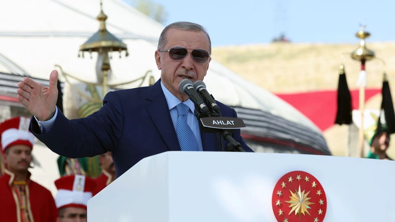 Cumhurbaşkanı Erdoğan'dan Ahlat'ta önemli açıklamalar