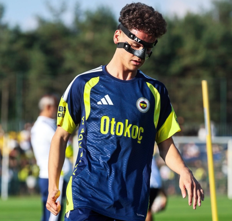 ÖZEL │ Fenerbahçenin genç yıldızı için olay sözler!  1-2 yıl içinde herkes onu konuşacak