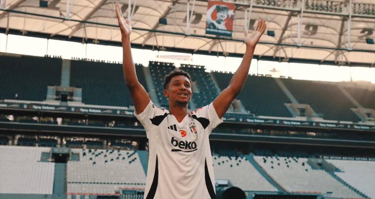 Temmuz 2025'te 5 milyon euro karşılığında Augsburg'dan transfer edilen Udokhai, Beşiktaş formasıyla 58 maça çıktı.