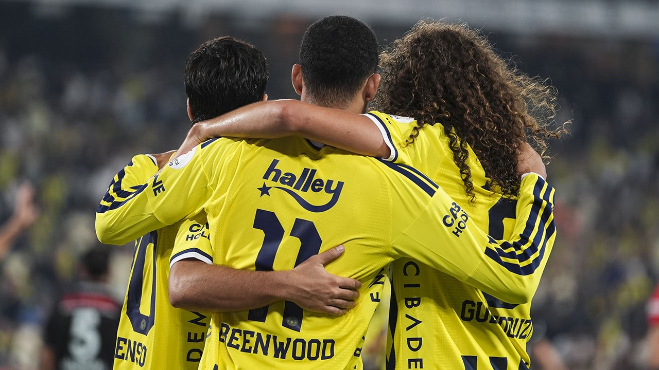 Fenerbahçe'nin Lyon 11'inde büyük sürpriz