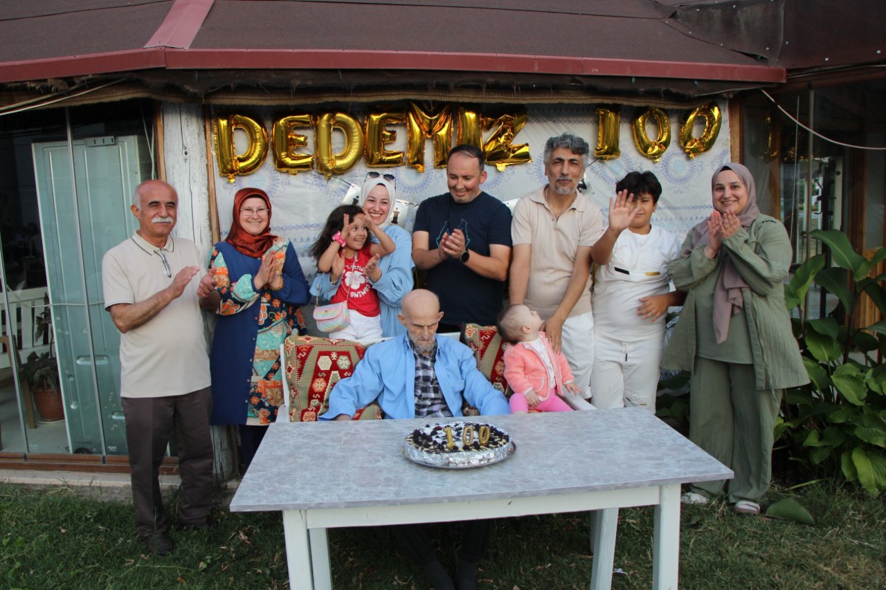 Geçen ay 100 yaşına girmişti! 5 çocuk, 13 torun sahibi Ali Gezer’den kahreden haber!