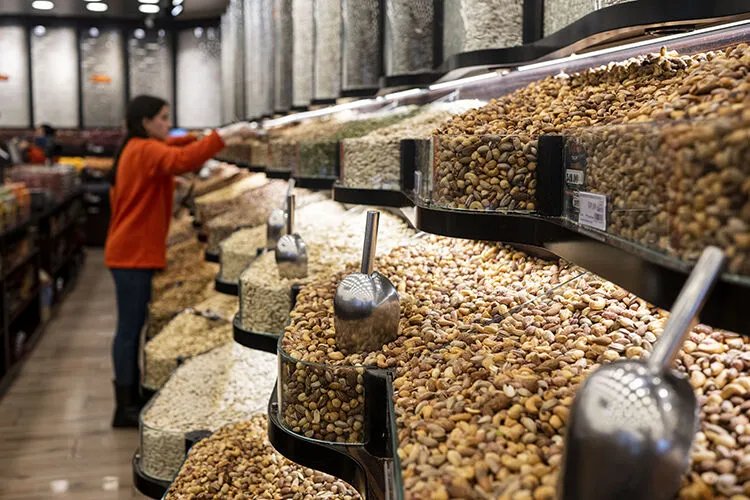 Kuru yemişte fiyat uçurumu büyüyor! Rekolte artışı tüketiciye yansımıyor