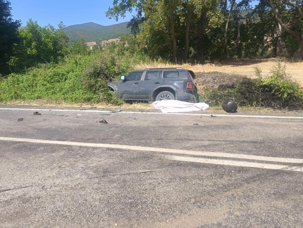 Manisa'da kahreden kaza! 2 kardeş canından oldu