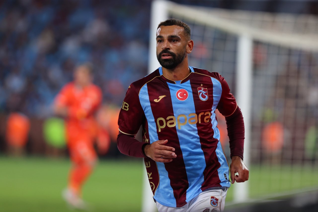 Trabzonspor'un Mısırlı futbolcusu Mohamed Salah, Başakşehir karşısında attığı 2 golle takımına 3 puan getirdi.
