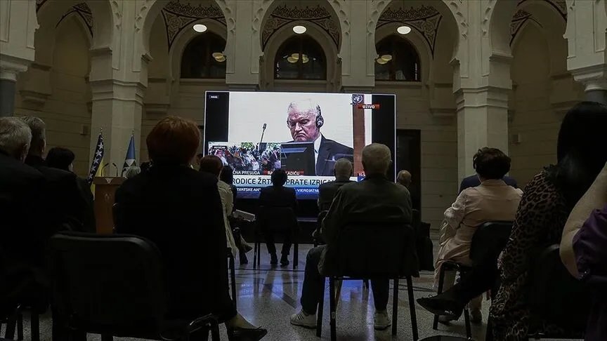‘Bosna Kasabı’ olarak bilinen Ratko Mladiç öldü!
