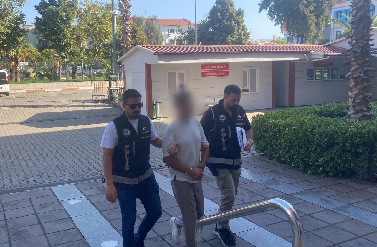 Cumhurbaşkanı'nı hedef almıştı! Maketli provokasyona tutuklama