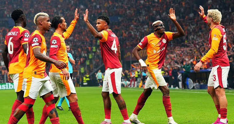 UEFA'nın ödül sistemine göre; lig aşamasına katılan her kulübe 18,62 milyon euro ödenecek. Lig aşamasındaki her galibiyet 2,1 milyon euro, beraberlik ise 700 bin euro ek gelir sağlayacak.