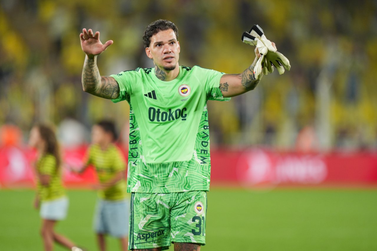 Ederson, 2017-2025 yılları arasında Manchester City sorması giydi.