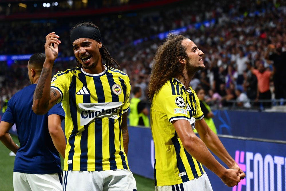 Fenerbahçe Futbol Takımı