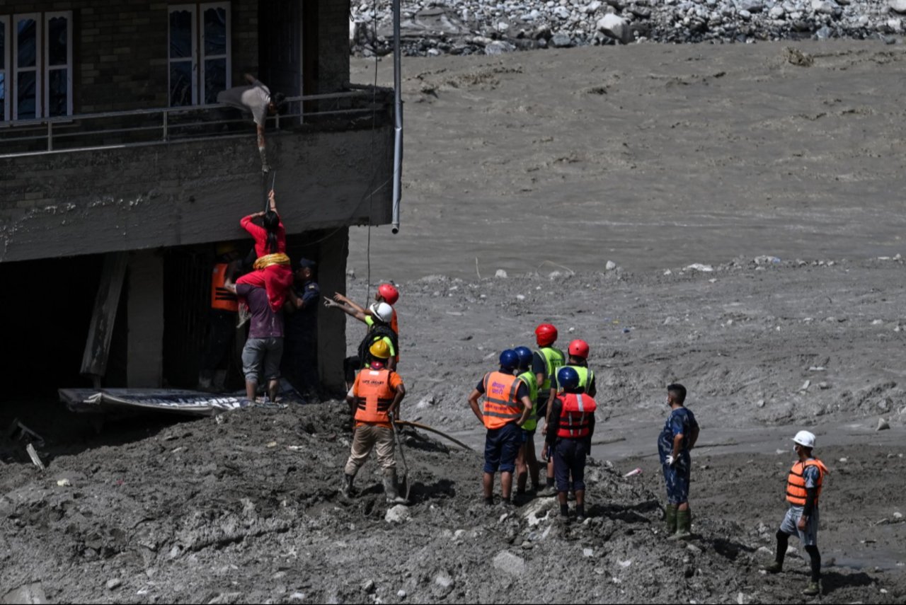 Herkes deprem sandı, gerçek çok daha korkunç çıktı! İşte Nepal-Tibet sınırında dehşetin nedeni