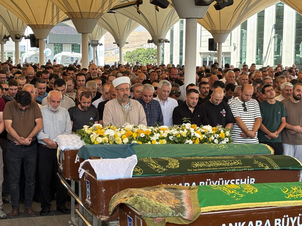 HSK Başmüfettişinin 18 yaşındaki kızı hayatını kaybetti! Bir gün önce üniversiteli olmuş...