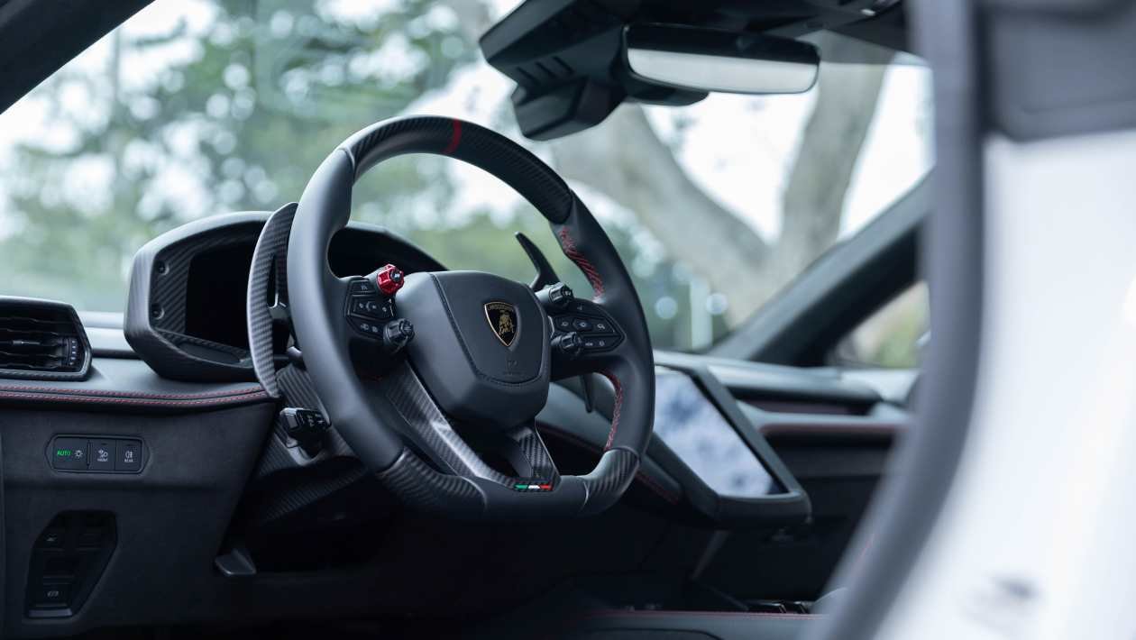 Lamborghini Temerario Tricolore tanıtıldı: İtalyan bayrağı 920 beygirle geri döndü