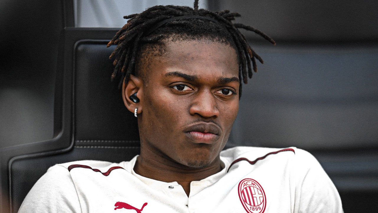 Rafael Leao'dan Galatasaray'ı şoke eden karar
