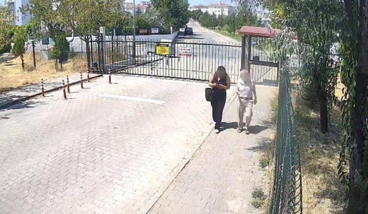 "Savcı" telefonda, "polis" kapıda! 8 yaşındaki çocuk dolandırıcıların planını bozdu